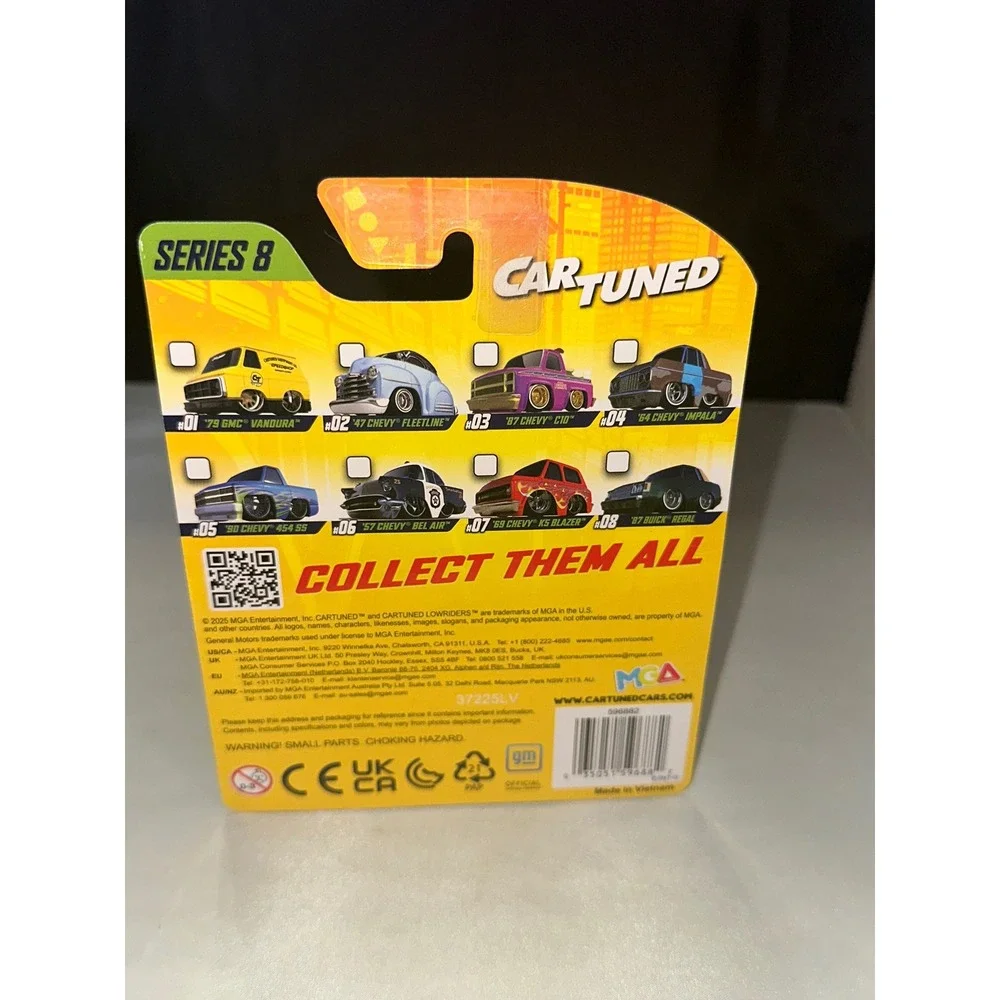 Car Tuned Series 8 Tow-Riders 87 Chevy C10 Purple Gold Diecast Metal Truck 03